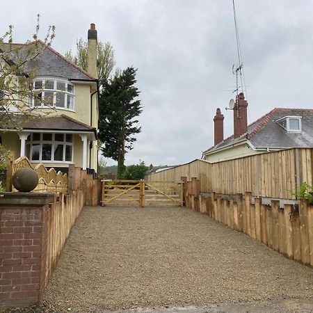 The Old Sea Captain'S House, Aberporth Extérieur photo