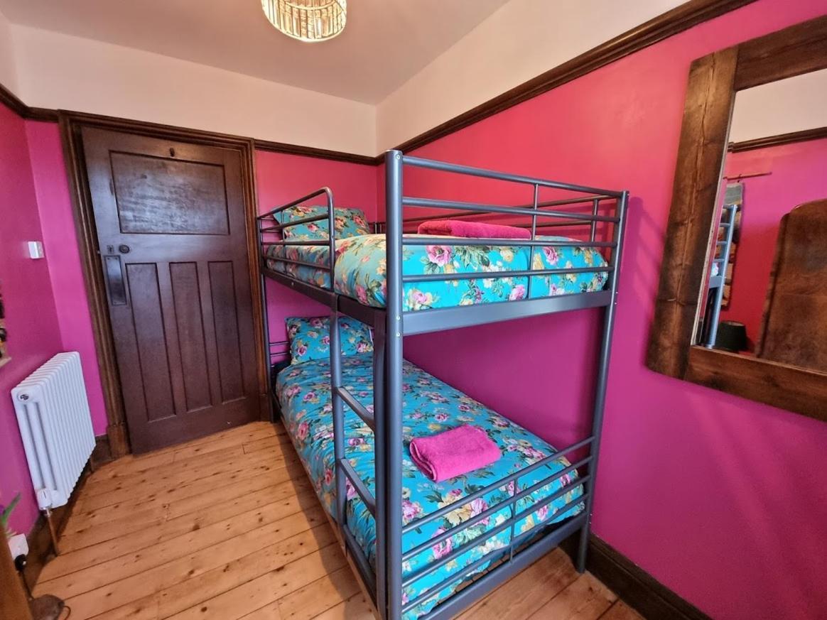 The Old Sea Captain'S House, Aberporth Extérieur photo