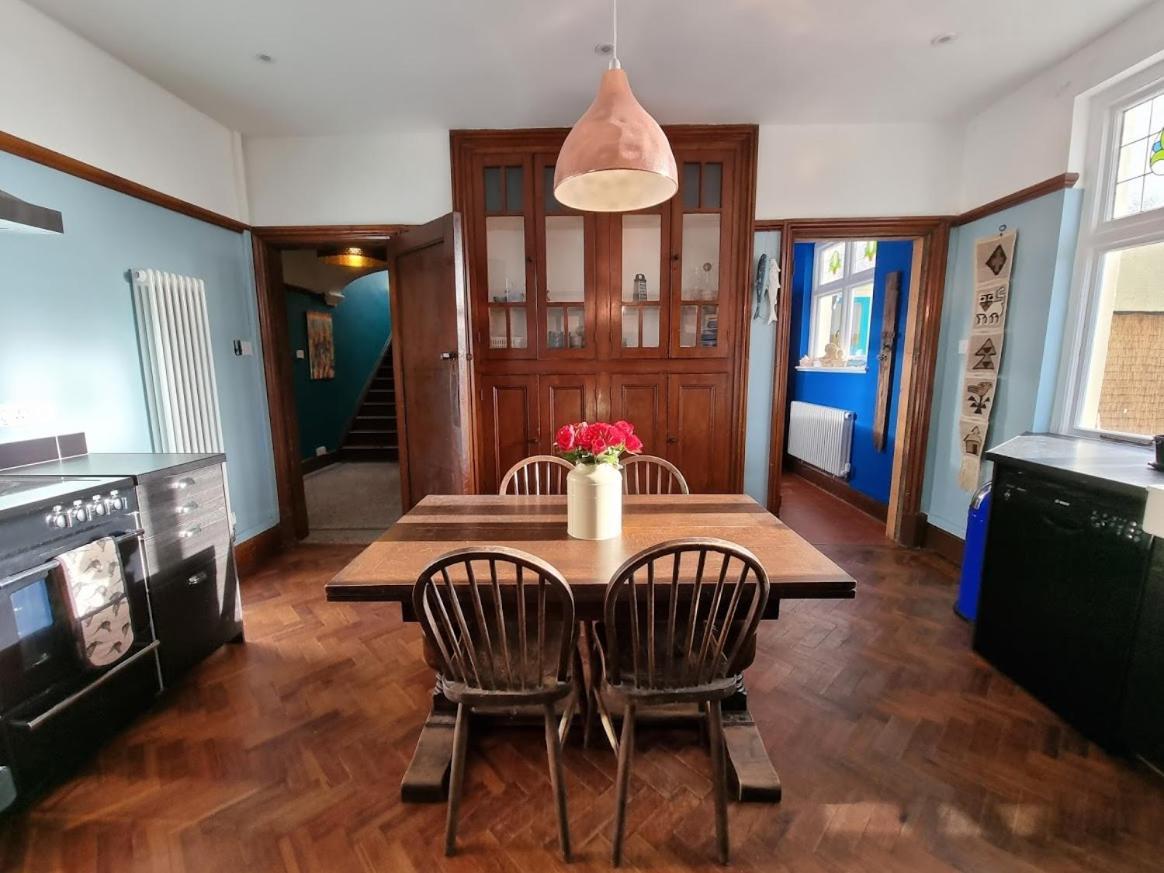 The Old Sea Captain'S House, Aberporth Extérieur photo